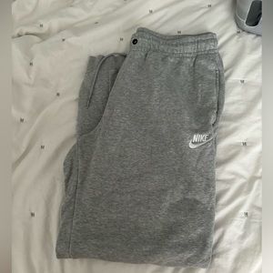 nike sweats